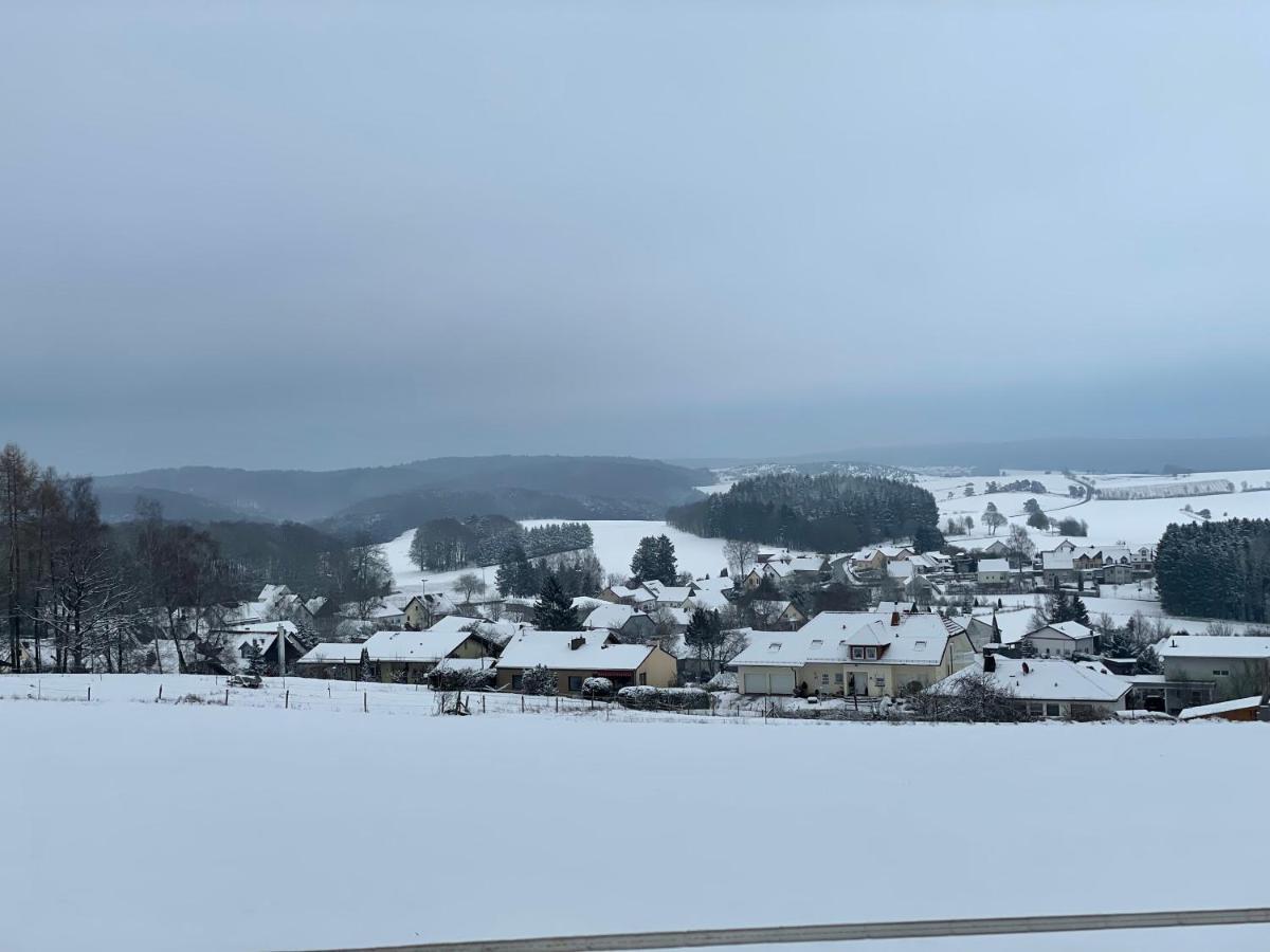 Ferienhaus Eifelblick Feusdorf Экстерьер фото